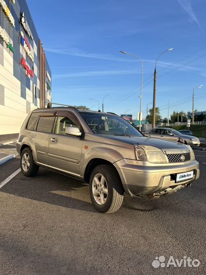 Nissan X-Trail 2.0 AT, 2000, 230 000 км