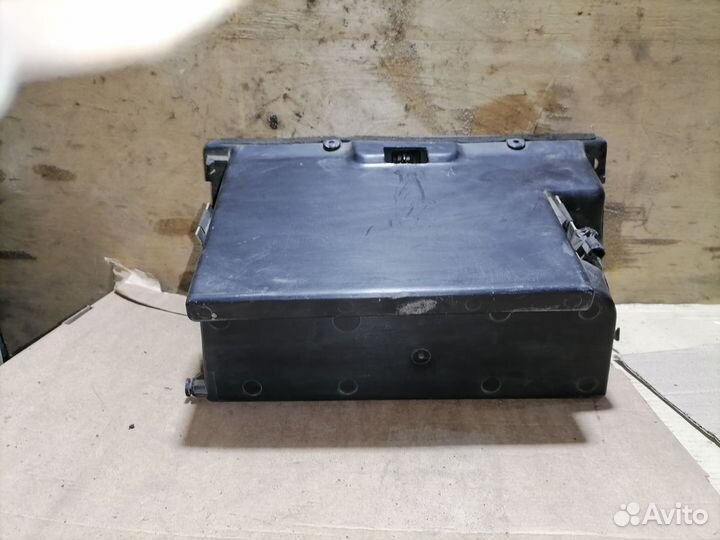 Бардачок Toyota Camry XV10