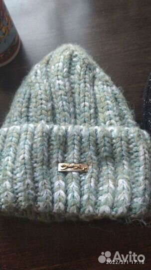 Шапки женские вязаные новые