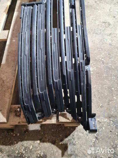 Решетка в бампер Exeed Txl 2022