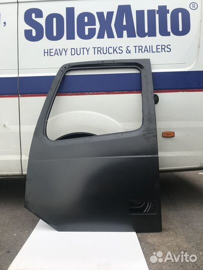 Дверь левая 2003-2014, Volvo VNL3