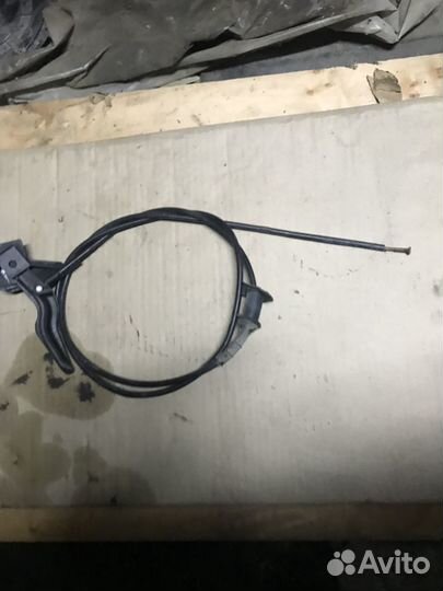 Трос капота на опель астра Н