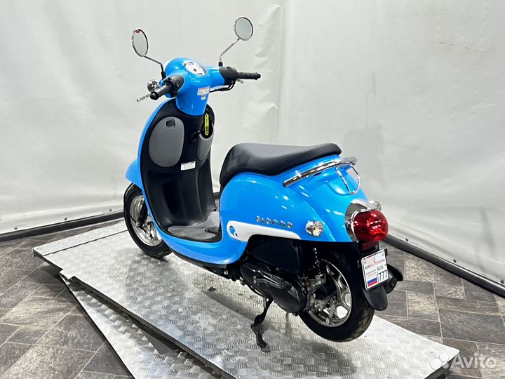 Скутер Honda Giorno
