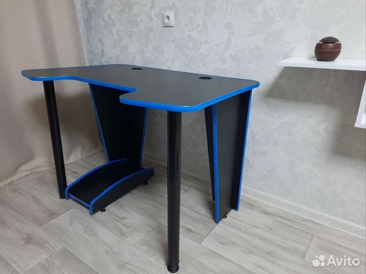 Компьютерный стол бу