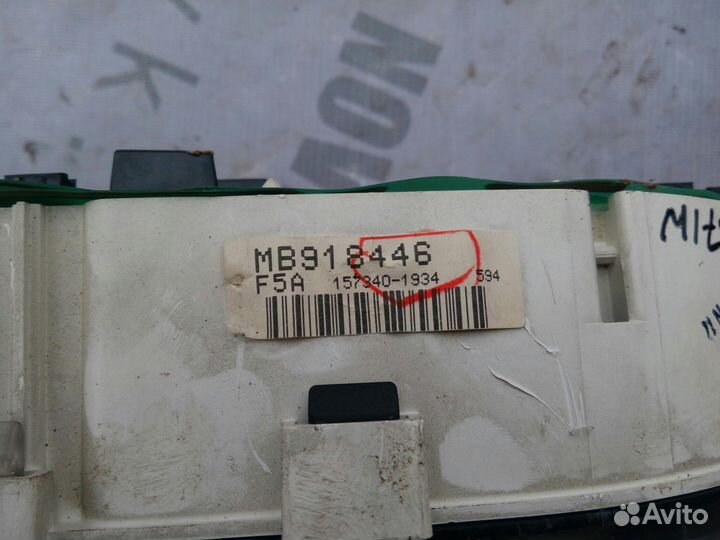 Панель приборов Mitsubishi Galant 1993-1997 АКПП