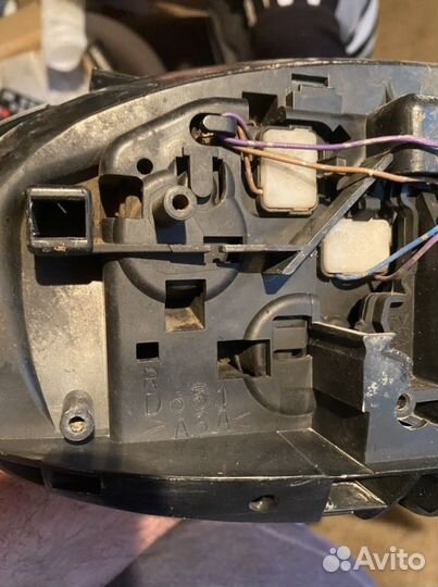 Зеркало боковое правое на мазда 6 gh