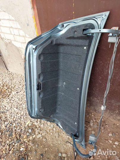 Крышка багажника mitsubishi lancer 9