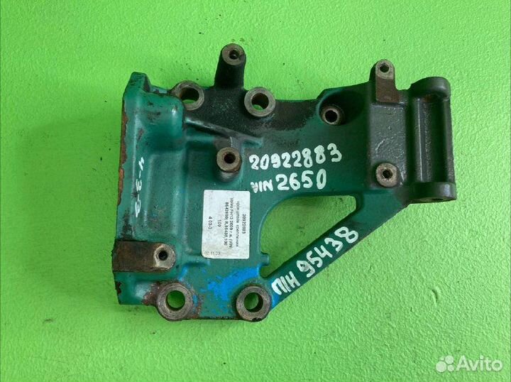 Кронштейн крепления volvo FH13