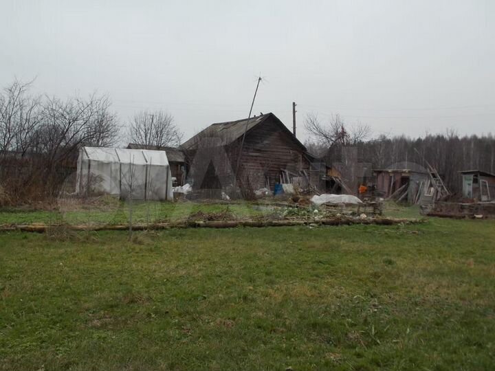 Дом 31,7 м² на участке 18 сот.