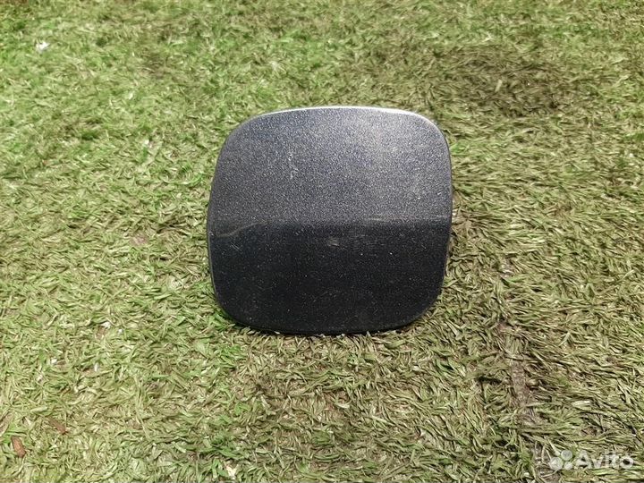 Заглушка буксировочного крюка Lexus RX300 (MCU35)