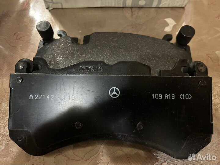 Комплект колодок тормозных Mercedes