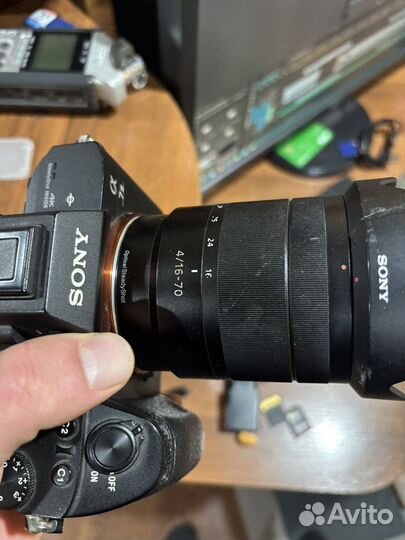 Sony 16 70mm f4