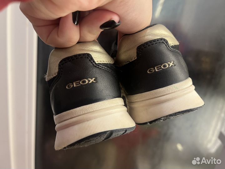 Кроссовки для девочки 23 размер geox