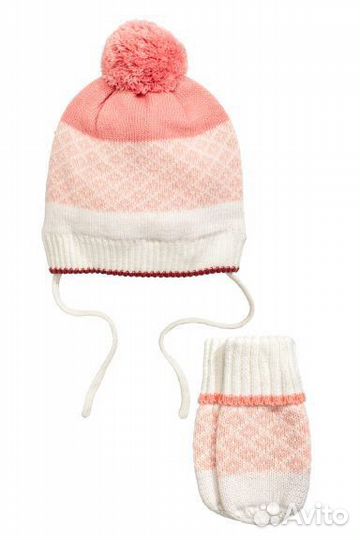 Шапка и варежки H&M