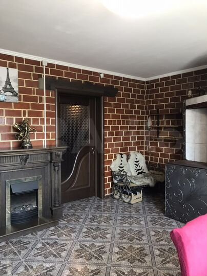 Дом 256 м² на участке 18 сот.