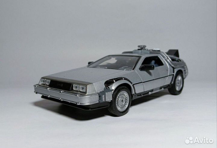 Delorean Welly 1:24