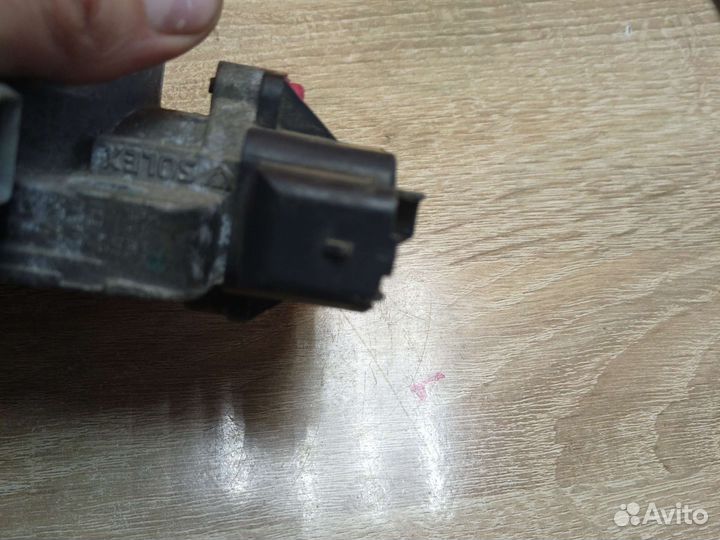 Дроссельная заслонка Peugeot 206