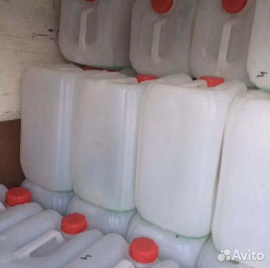 Канистры 20 литров пластиковые