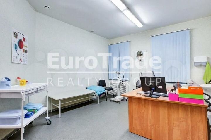 Сдам торговое помещение, 477 м²