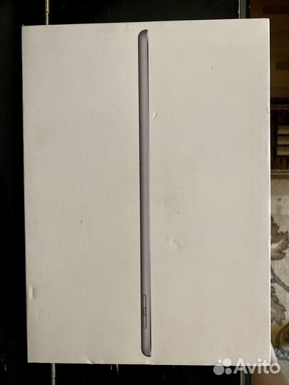 Коробка от iPad 6th Generation WiFi (32Гб)