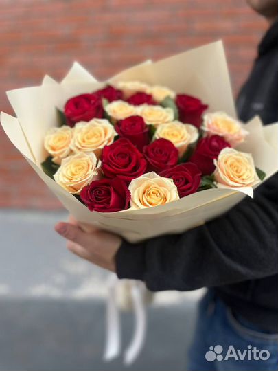 Цветы розы и букеты с доставкой 25 роз