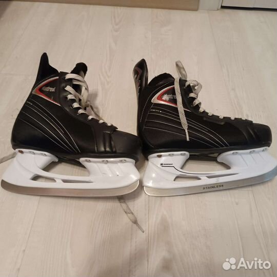 Коньки хоккейные