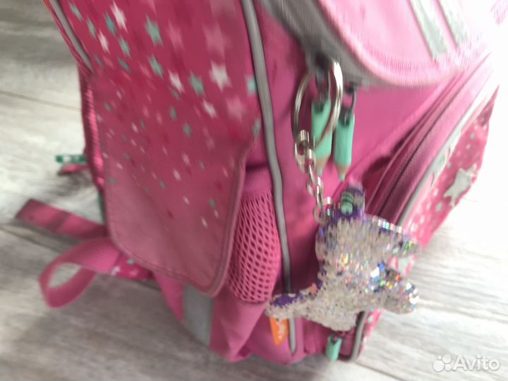 Портфель школьный для девочки