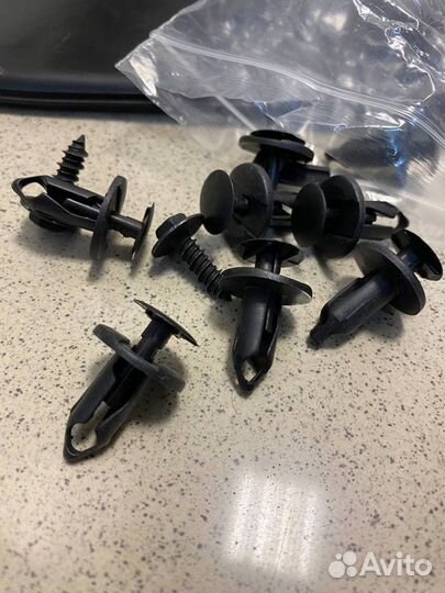 Брызговики передние и задние Mitsubishi