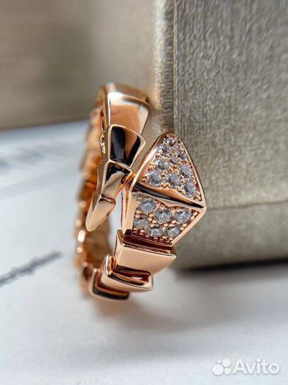 Bvlgari кольцо