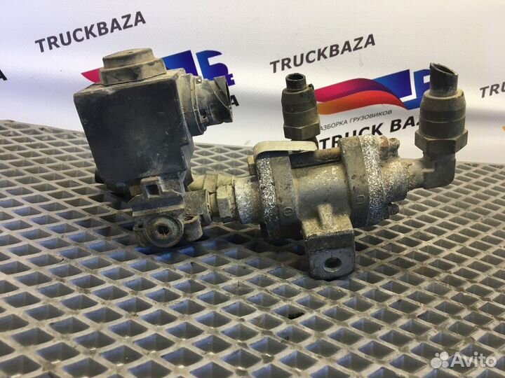 Клапан пневматический двухмагистральный, 10bar