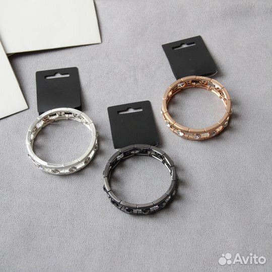 Км Массивные браслеты Pilgrim