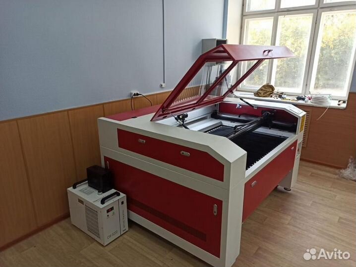 Лазерный станок co2 с чпу *
