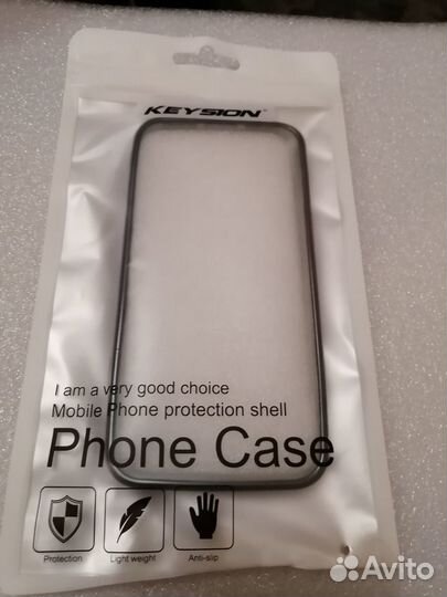 Чехол на iPhone SE 2020