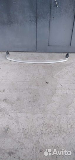 Губа на бампер toyota cresta