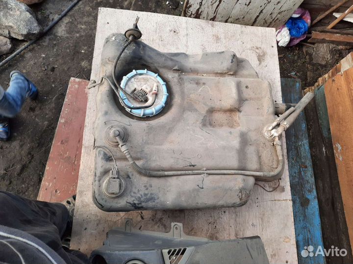 Топливный бак Форд фокус1