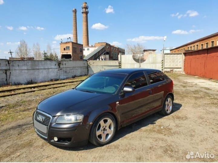 Audi A3 2.0 AT, 2006, битый, 99999км