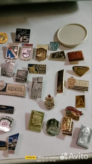 Значки 54 штуки СССР одним лотом оптом ретро