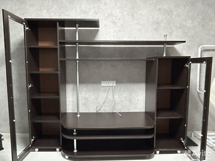 Тумба под телевизор