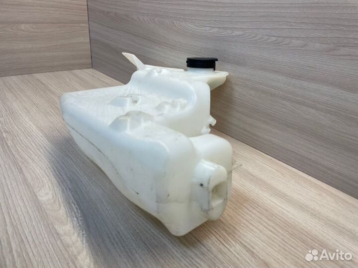 Бачок омывателя LADA X-Ray