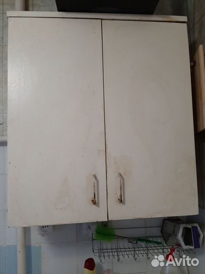 Кухонный навесной шкаф бу