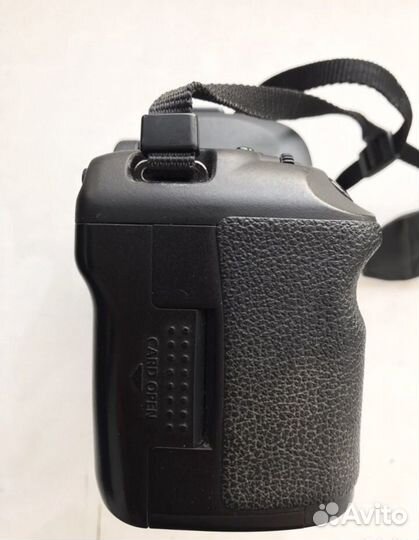 Зеркальный фотоаппарат canon eos 5D mark 2 body