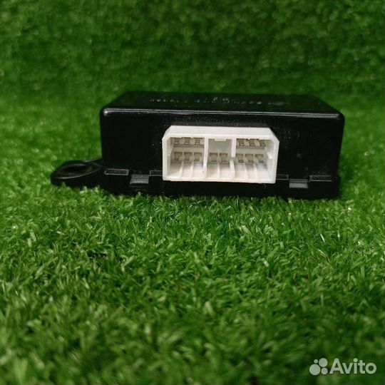 Блок управления парктрониками SsangYong Actyon 2