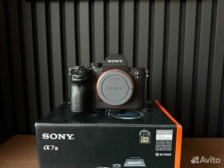 Sony Alpha A7 III (ilce-7M3)