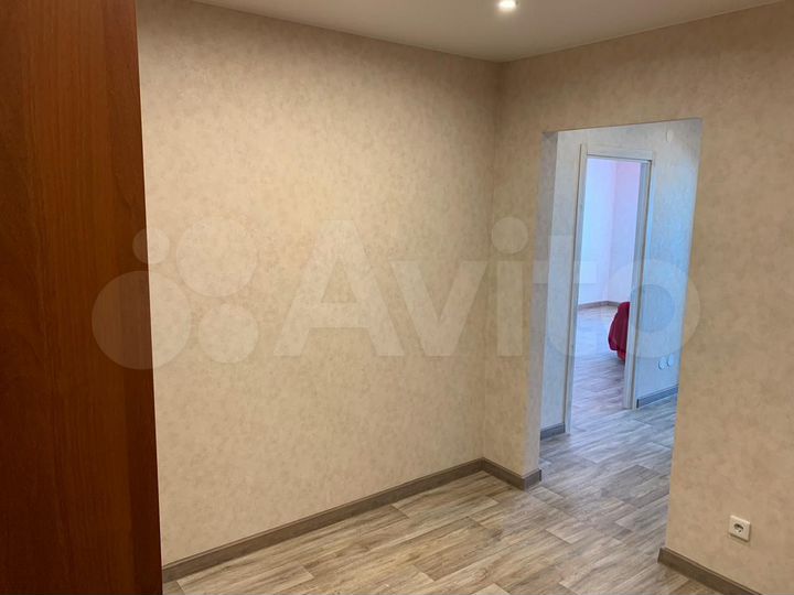 1-к. квартира, 50 м², 3/5 эт.