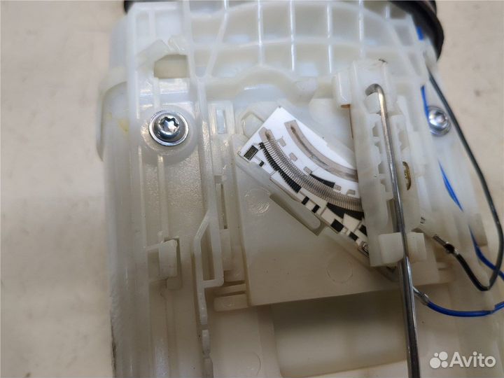 Насос топливный электрический Volkswagen Polo, 199