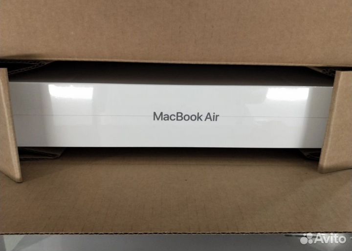 Новый MacBook Air 13 M1 8/256 GB