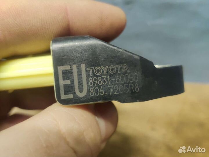 Датчик удара Toyota LC200 2016г