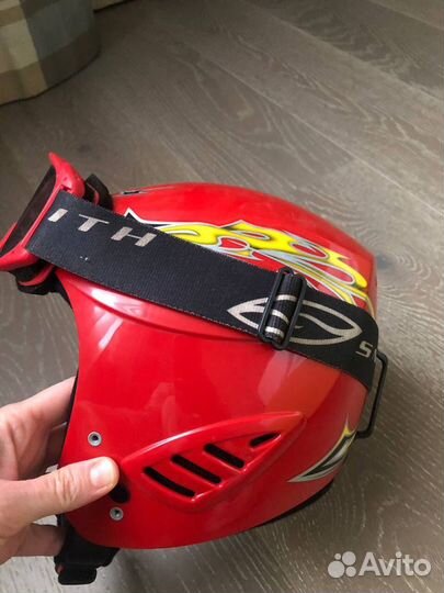 Шлем горнолыжный