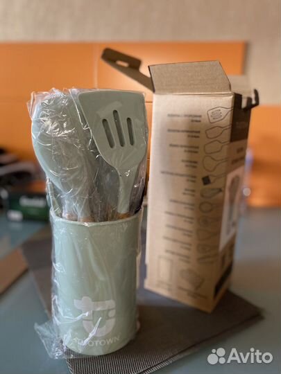 Кухонный силиконовый набор в подставке