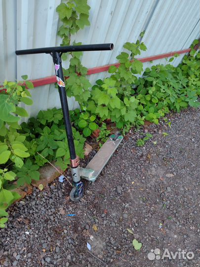 Трюковой самокат